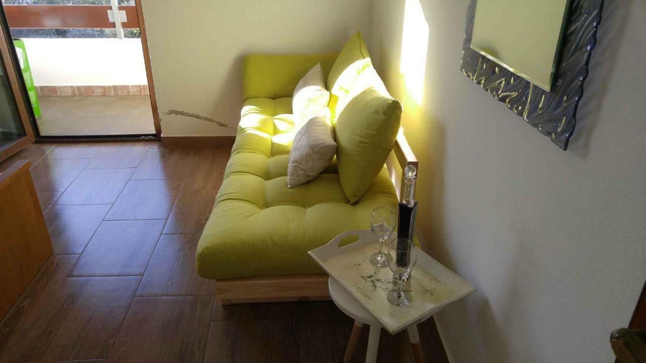 Vera Apartment 1 Rogoznica  Bilik gambar
