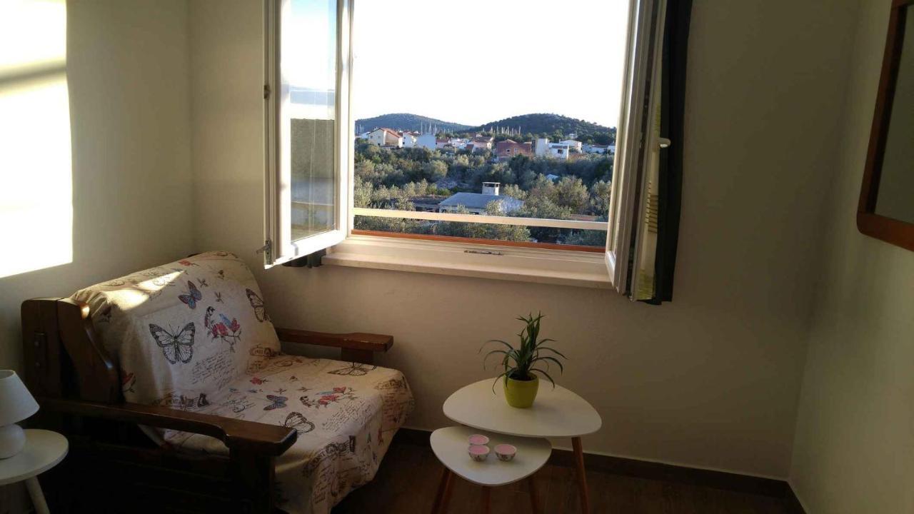Vera Apartment 1 Rogoznica  Bilik gambar