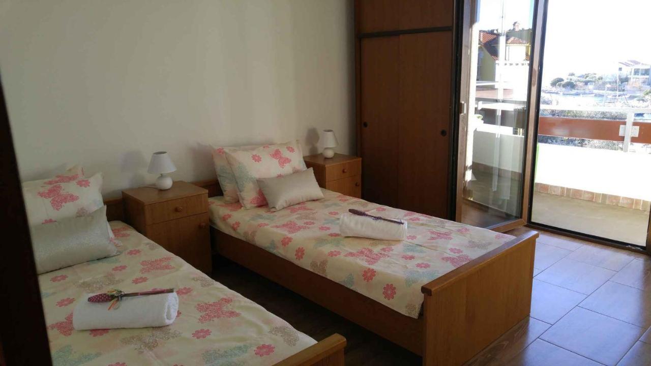 Vera Apartment 1 Rogoznica  Bilik gambar
