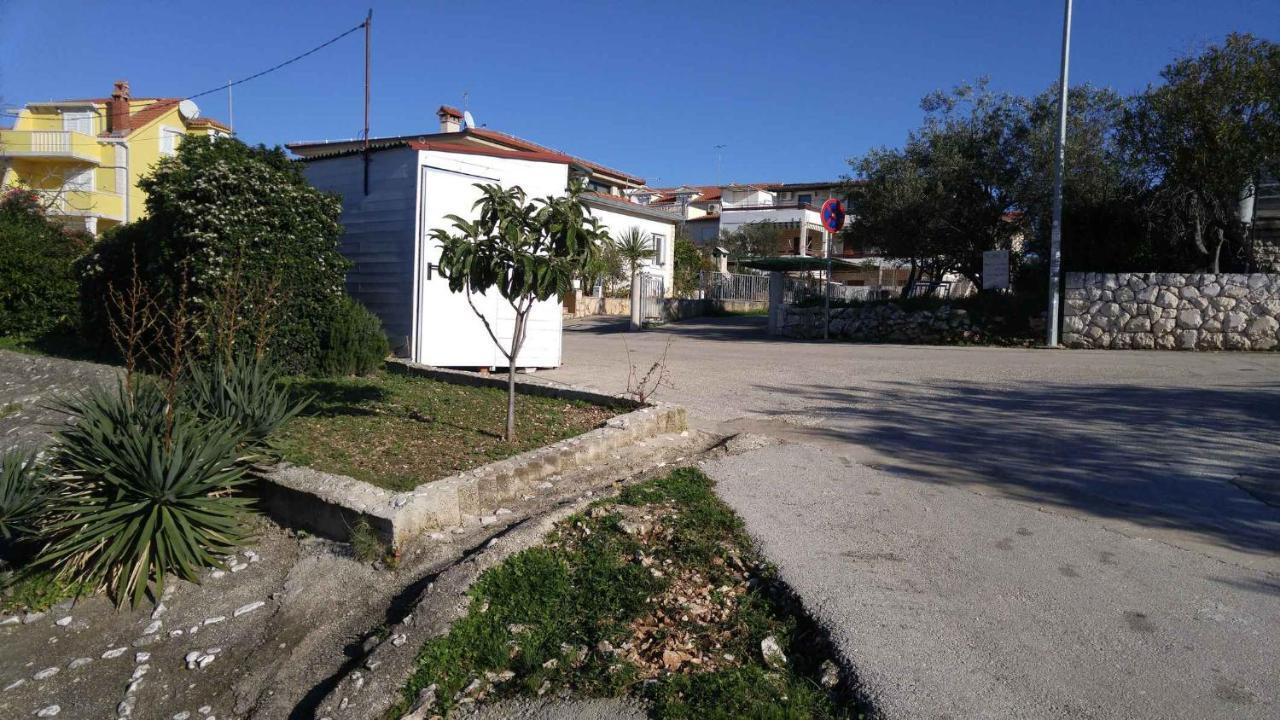 Vera Apartment 1 Rogoznica  Bilik gambar