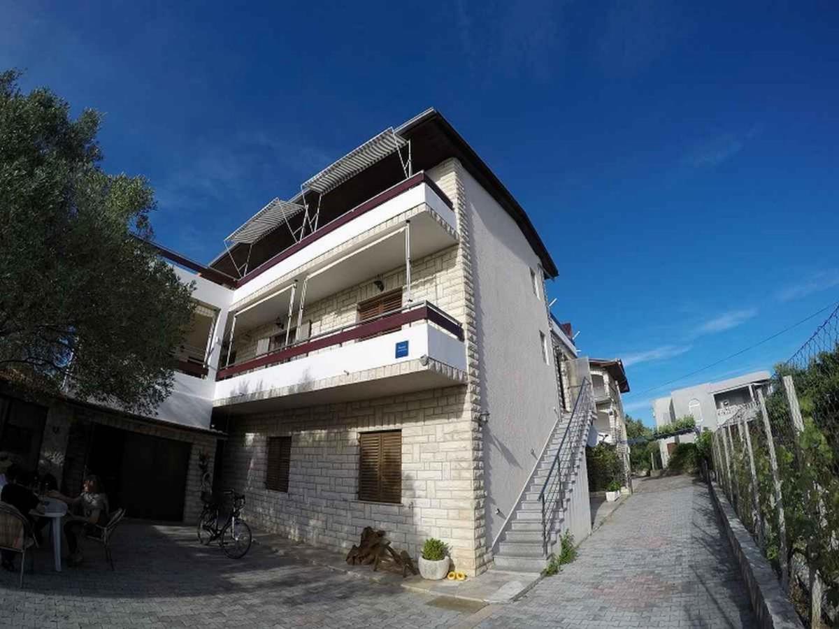 Vera Apartment 1 Rogoznica  Bilik gambar